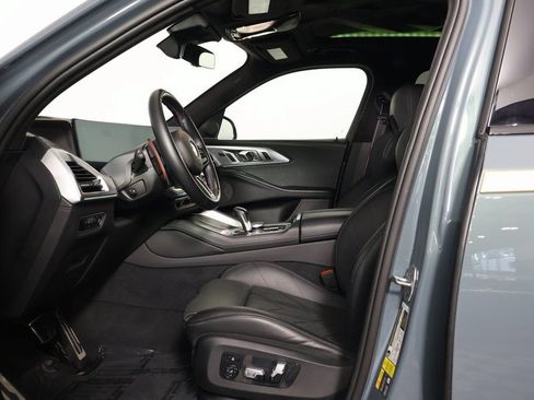 Used 2023 BMW XM AWD/4WD image 10