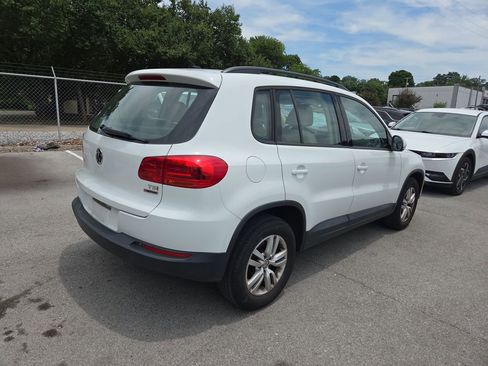 Used 2017 Volkswagen Tiguan S AWD/4WD image 5