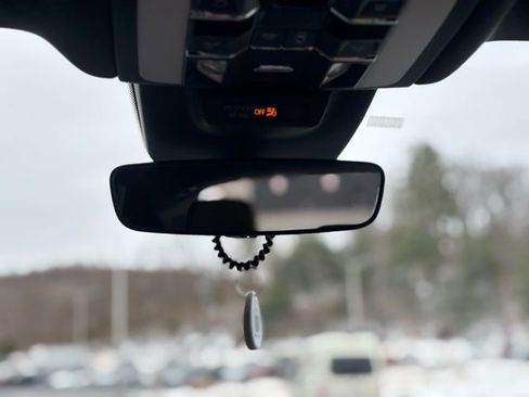 Used 2023 Porsche Macan image 42