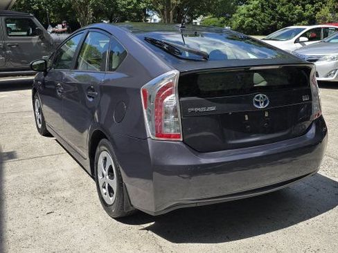 Used 2013 Toyota Prius Three w/ Solar Roof Pkg FWD image 3