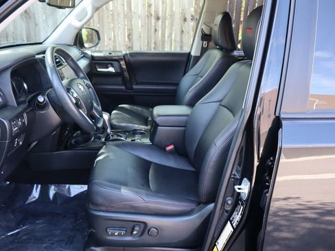 Used 2022 Toyota 4Runner TRD Off-Road Premium w/ Moonroof Package image 19