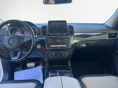 Used 2018 Mercedes-Benz GLE 43 AMG 4MATIC image 22