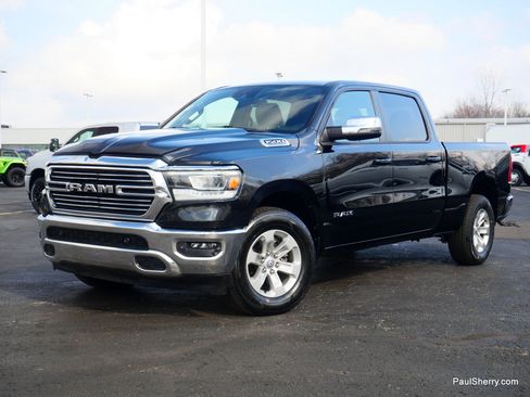Used 2023 RAM 1500 Laramie image 9