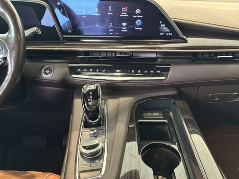 Used 2022 Cadillac Escalade Sport RWD image 31