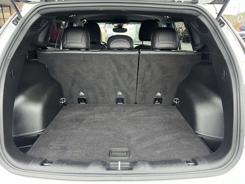 Certified 2025 Jeep Compass Limited image 11