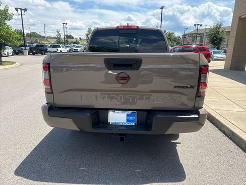 Used 2024 Nissan Frontier Pro-X RWD image 3