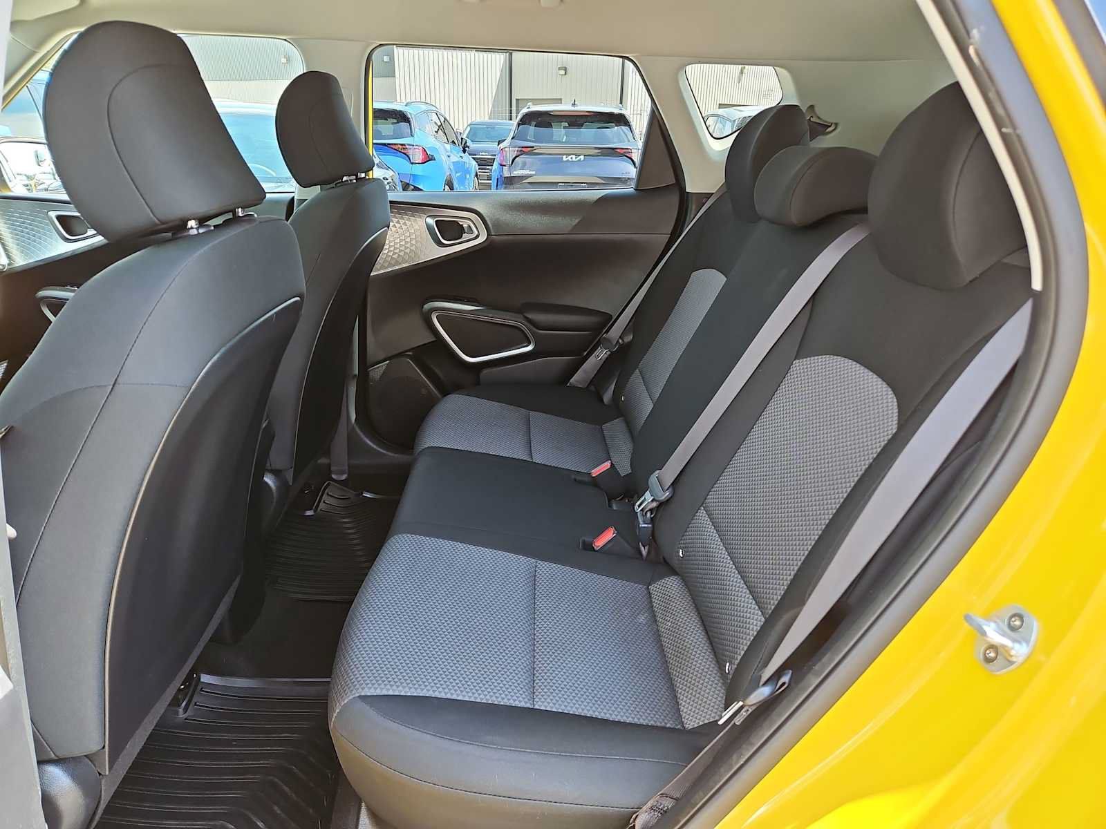 Used 2020 Kia Soul LX FWD image 18