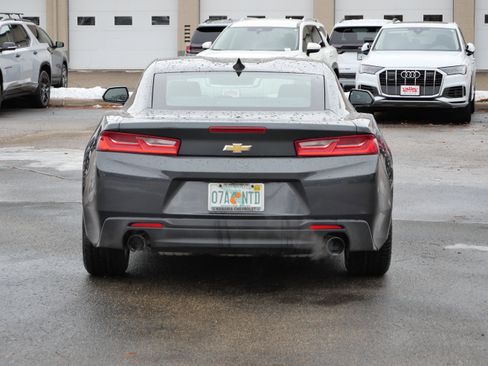 Used 2017 Chevrolet Camaro LT image 7