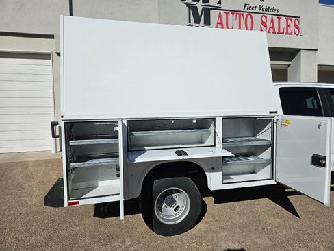 Used 2023 Ford F350 XL w/ Snow Plow Prep Package image 10