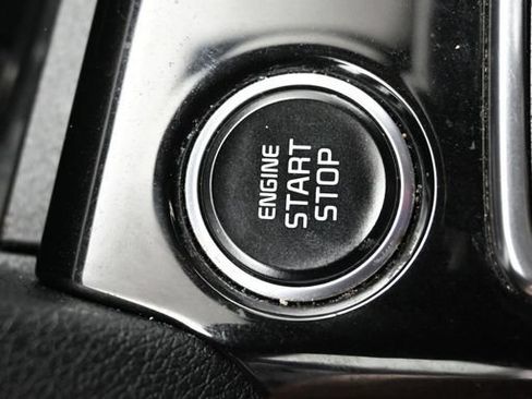 Used 2024 Kia Sportage SX FWD image 8