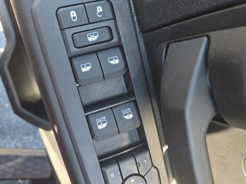 New 2025 RAM 2500 Tradesman image 27