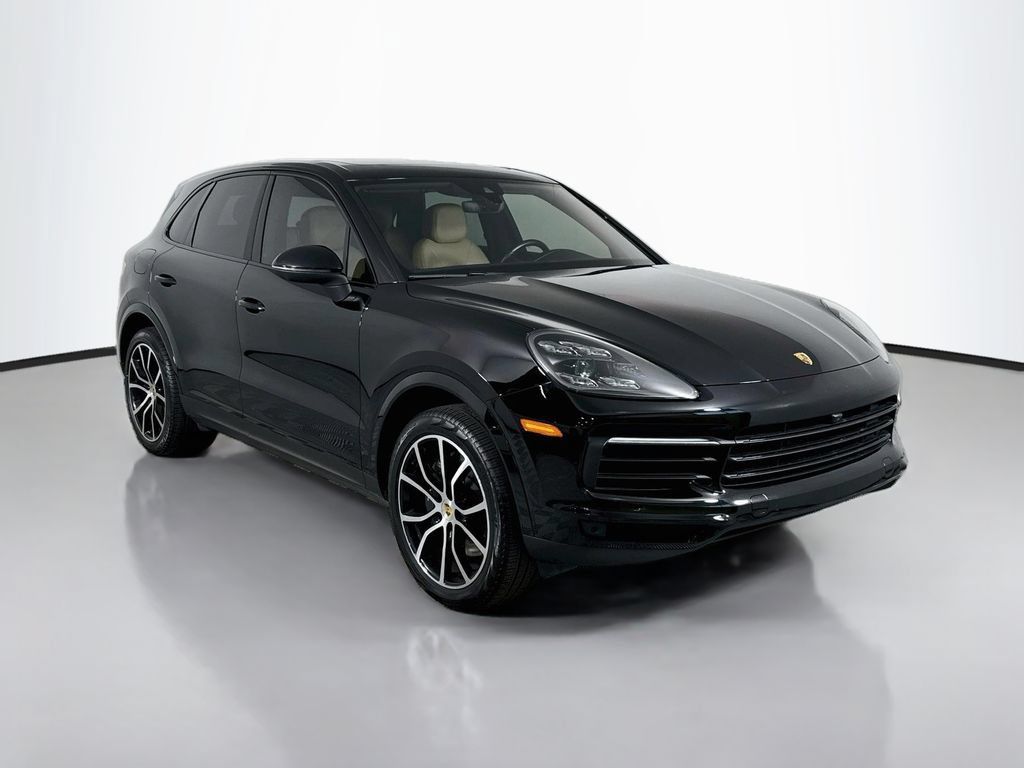 Used 2021 Porsche Cayenne AWD/4WD image 3