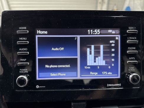 Used 2024 Toyota Camry SE image 28