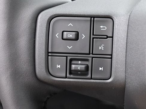 Used 2026 Toyota RAV4 Limited AWD/4WD image 17