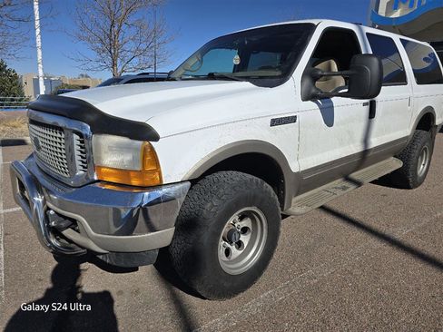 Used 2000 Ford Excursion Limited image 2