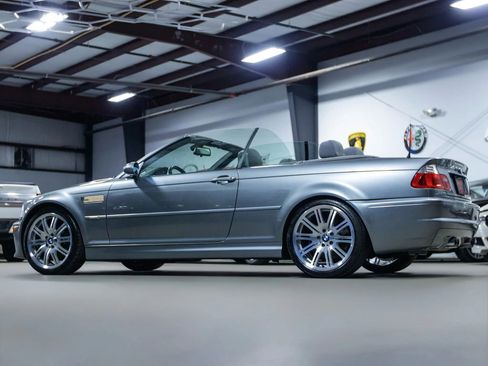 Used 2004 BMW M3 Convertible image 23