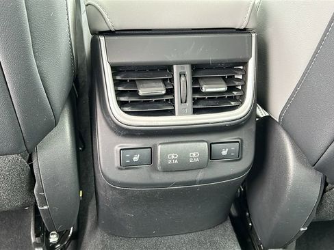 Certified 2022 Subaru Legacy Limited XT image 28