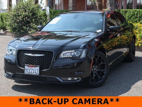 Used 2020 Chrysler 300 S image 4