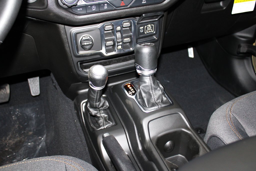 New 2026 Jeep Wrangler Unlimited Sport AWD/4WD image 20
