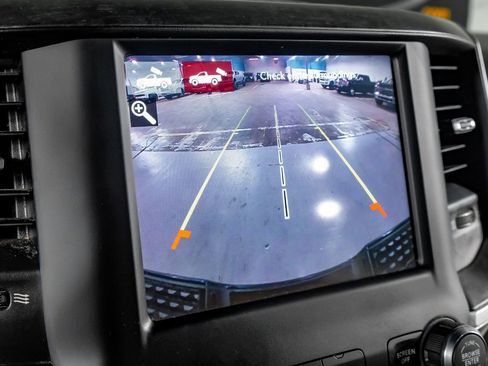 Used 2020 RAM 2500 Big Horn w/ Night Edition AWD/4WD image 22