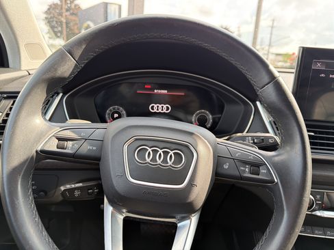Used 2021 Audi Q5 2.0T Premium Plus w/ Premium Plus Package AWD/4WD image 12