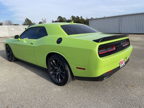 Used 2023 Dodge Challenger R/T Scat Pack w/ Plus Package image 6