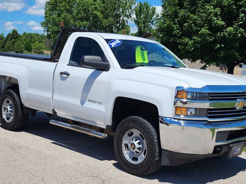 Used 2018 Chevrolet Silverado 2500 W/T w/ WT Fleet Convenience Package AWD/4WD image 2
