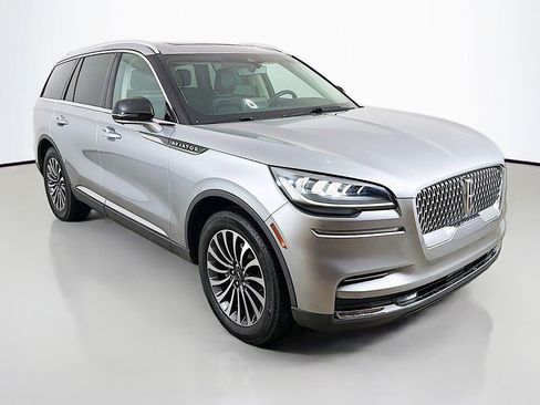 Used 2023 Lincoln Aviator Reserve image 44