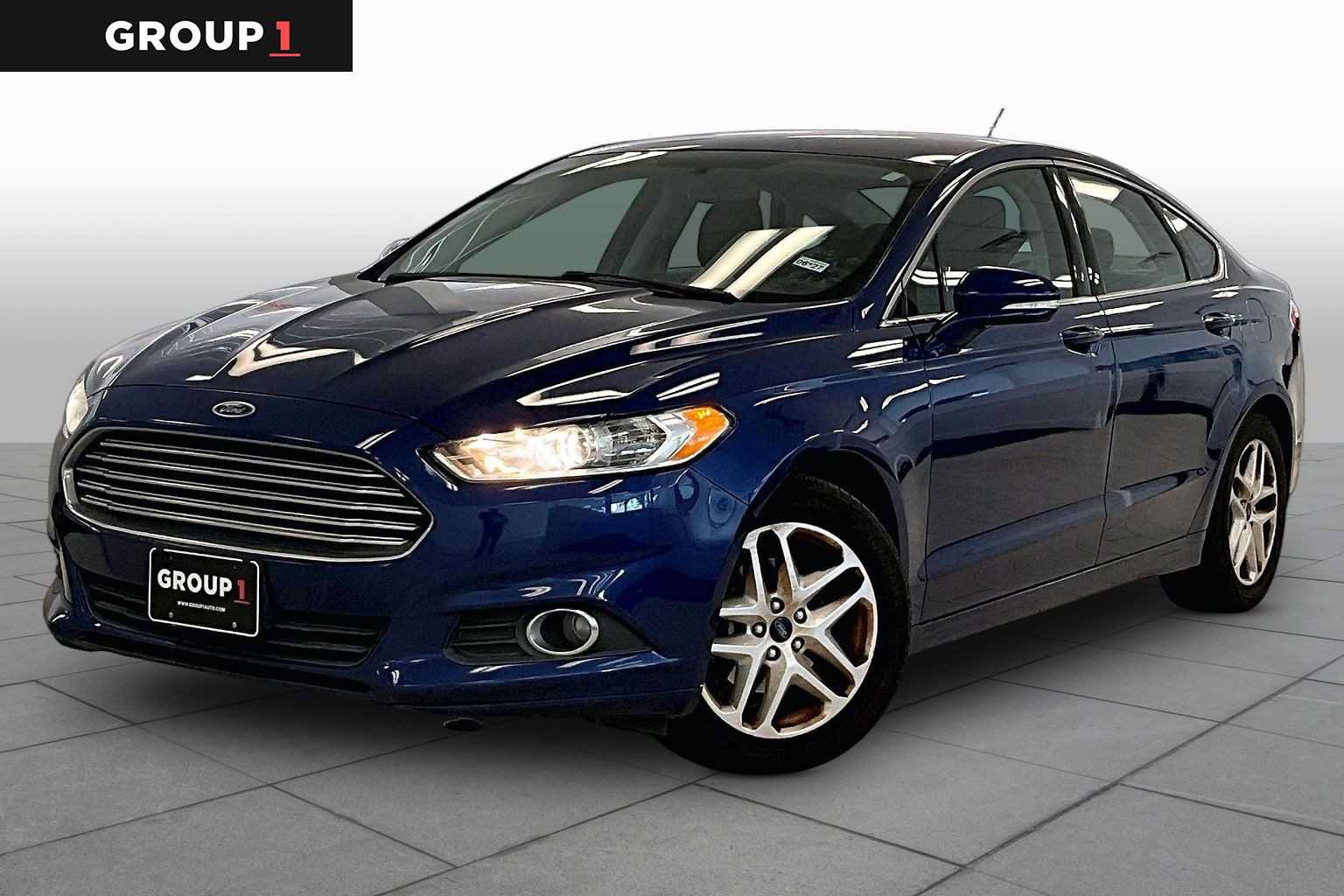 Used 2014 Ford Fusion SE w/ Equipment Group 202A FWD image 1