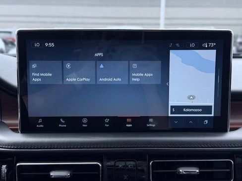 Used 2022 Lincoln Nautilus Reserve AWD/4WD image 40