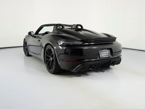Certified 2021 Porsche 718 Boxster Spyder RWD image 8