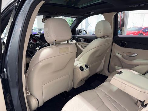 Used 2018 Mercedes-Benz GLC 300 w/ Multimedia Package image 55