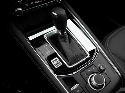 New 2025 MAZDA CX-5 Signature image 17