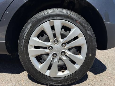 Used 2021 Kia Soul LX image 46