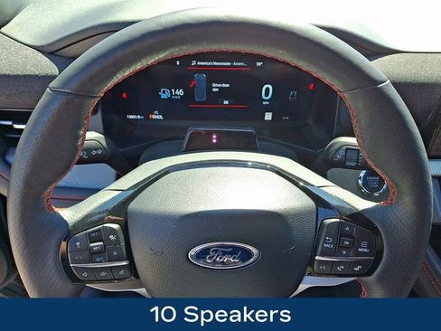 Used 2025 Ford Explorer ST-Line w/ ST-Line Street Pack AWD/4WD image 4