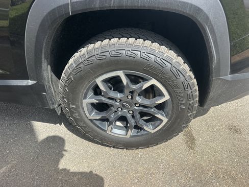 New 2026 Chevrolet Equinox ACTIV FWD image 9