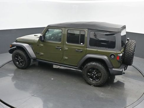 Used 2021 Jeep Wrangler Unlimited Willys image 40