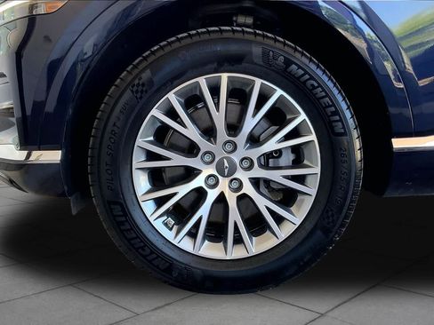 Used 2024 Genesis GV80 2.5T AWD/4WD image 11