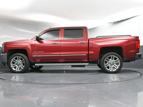 Used 2018 Chevrolet Silverado 1500 LTZ image 29