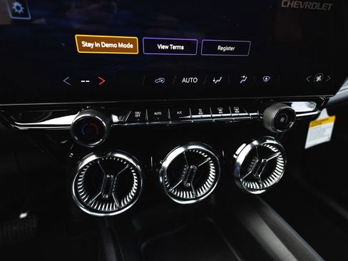 New 2026 Chevrolet Blazer EV LT image 15