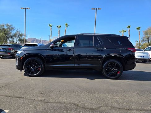 Used 2023 Chevrolet Traverse Premier w/ Redline Edition FWD image 3