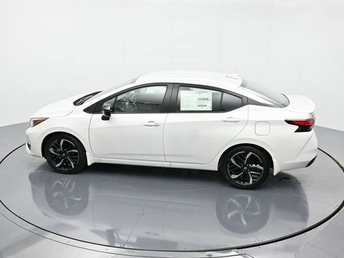 New 2025 Nissan Versa SR w/ Trunk Package FWD image 37