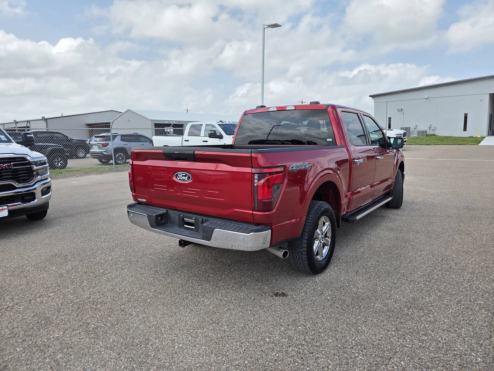 Used 2025 Ford F150 XLT w/ Equipment Group 301A Standard AWD/4WD image 9