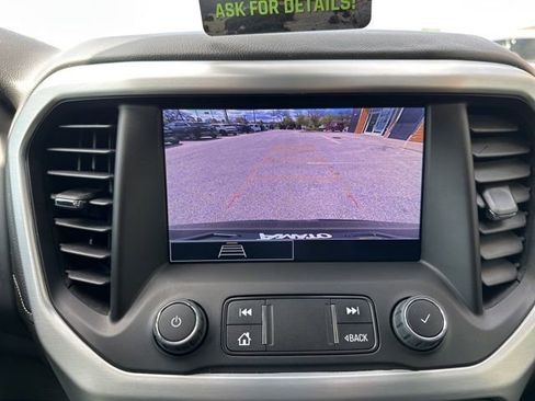 Used 2023 GMC Acadia SLE AWD/4WD image 33