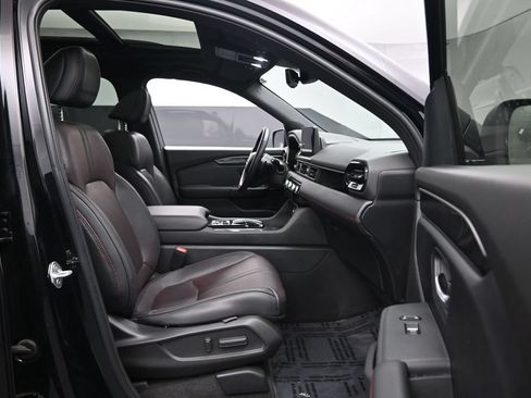 Used 2023 Honda Pilot Elite image 30