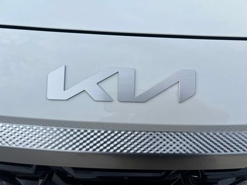 Certified 2025 Kia Seltos EX w/ EX Sunroof Package AWD/4WD image 34