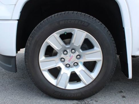 Used 2015 GMC Sierra 1500 SLE image 33