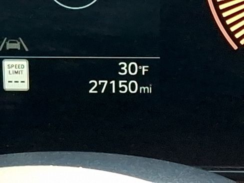 Used 2025 Hyundai Kona SEL image 18