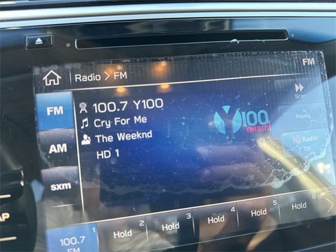 Used 2018 Subaru Outback 2.5i Touring image 16