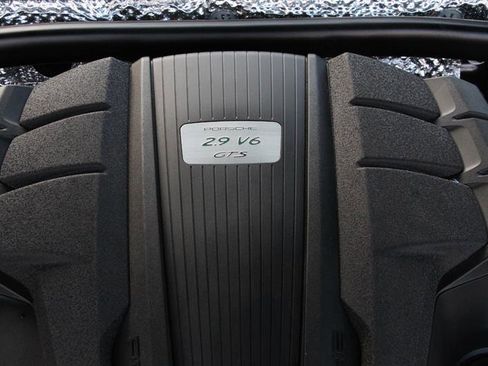 Used 2023 Porsche Macan GTS image 27